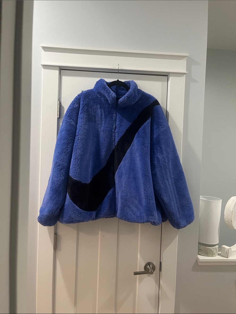 Nike Sportswear Women's Faux Fur  Plush Blue Jacket with Black Nike Swoosh XXL